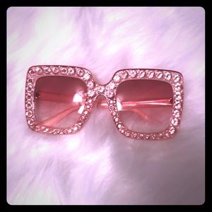 Glam sunglasses